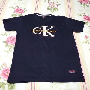 Calvin Klein T-shirt